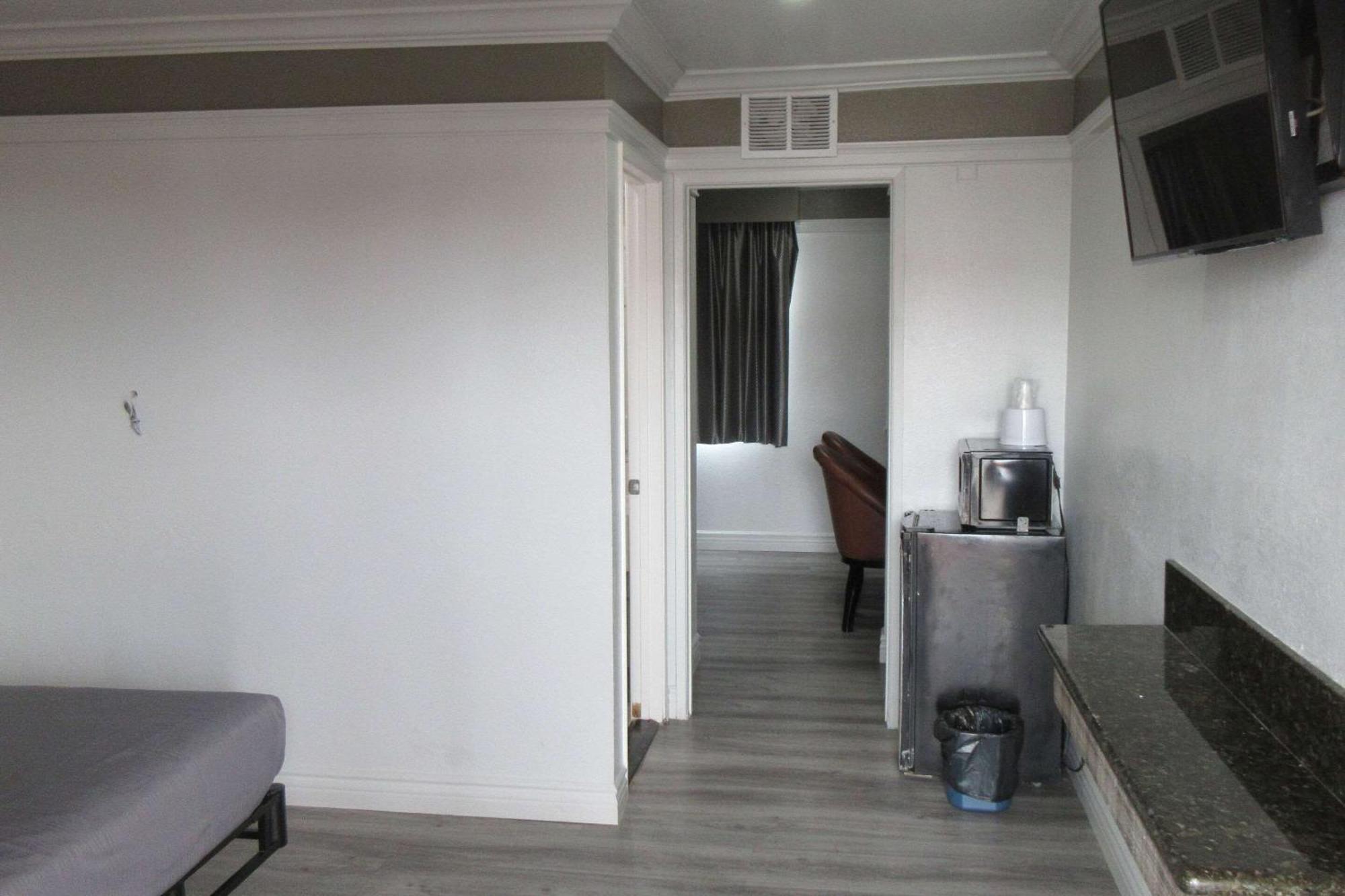 Rodeway Inn Commerce - Los Angeles Екстериор снимка
